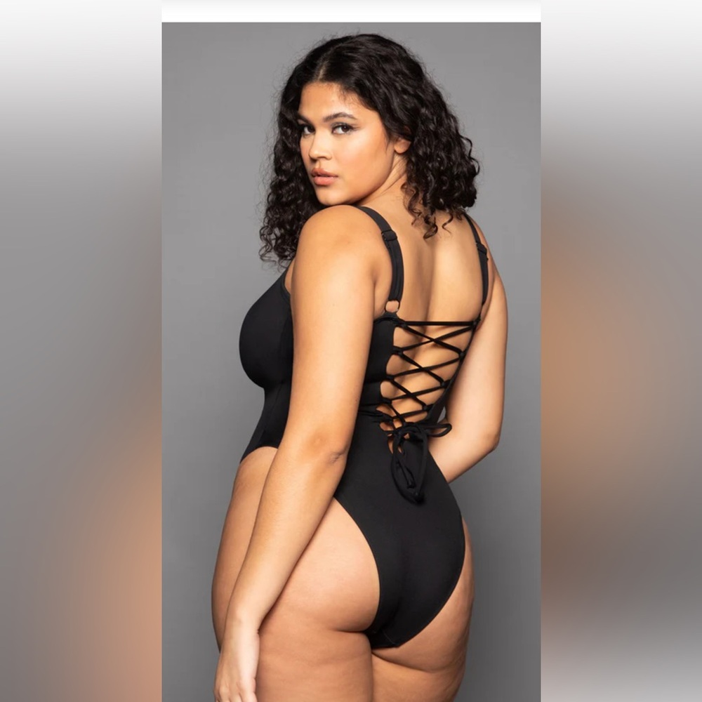 Ta3 Swim Hi Cut Squarey-Black Regular/Long Xl NWT